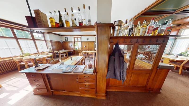 Charmantes Café/Restaurant-Lokal im historischen «Restaurant Hecht» in Ermatingen (2)