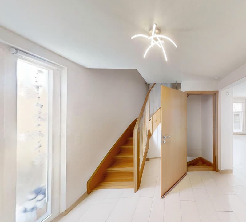 Modernes 5-Zimmer-Einfamilienhaus mit Hallenbad in Illhart (15)