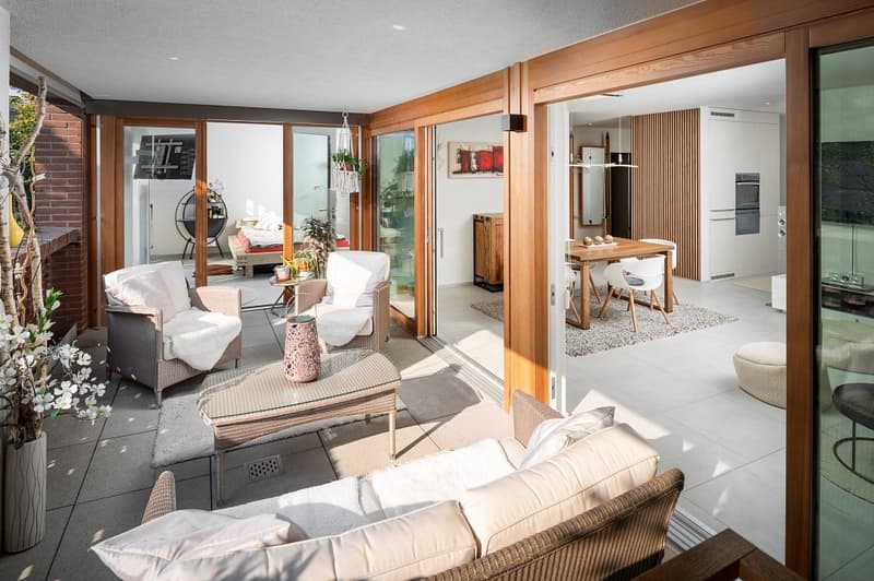 Appartement moderne 2½ pièces dans l'ensemble urbain Leuen à Uitikon Waldegg avantageux en termes d'impôts (2)