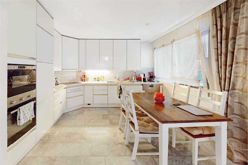Hübsche 3½-Zimmer-Gartenwohnung an familienfreundlicher Lage (3)