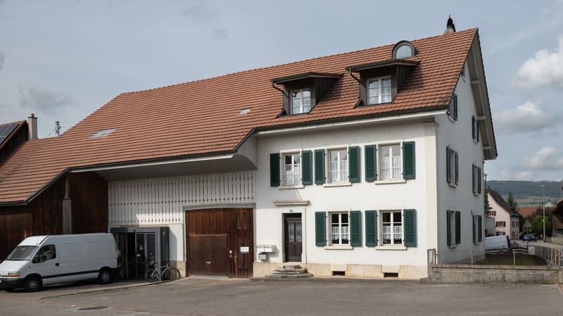 Wohn- und Geschäftshaus in Brislach (1)