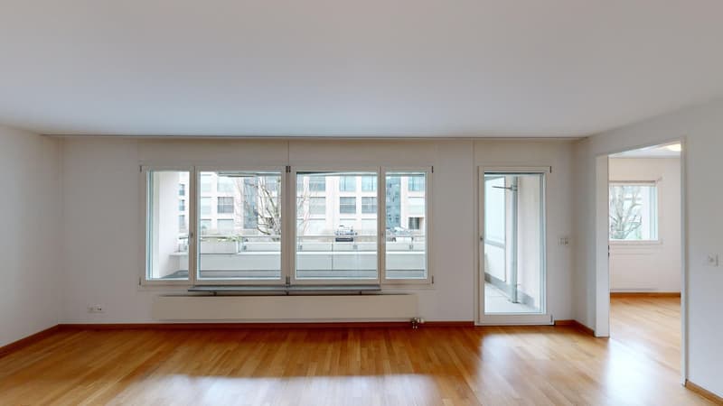 Wunderbare 4.5-Zimmer-Wohnung mit Balkon in Füllinsdorf (1)