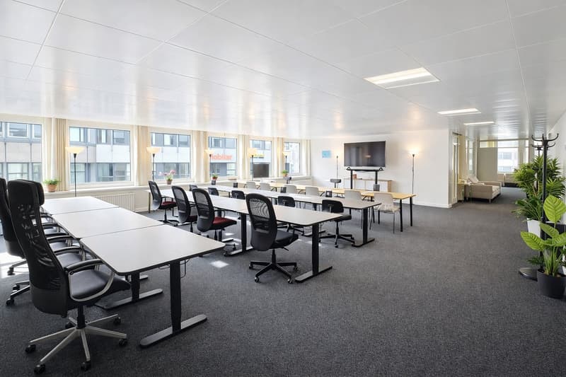 Locaux de bureau représentatifs dans un emplacement d'affaires exclusif au centre d'Olten (2)