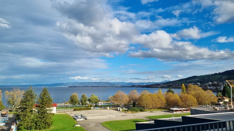 im 4.OG. sind noch 58 m² in attraktiver Lage mit Weitblick verfügbar. (6)