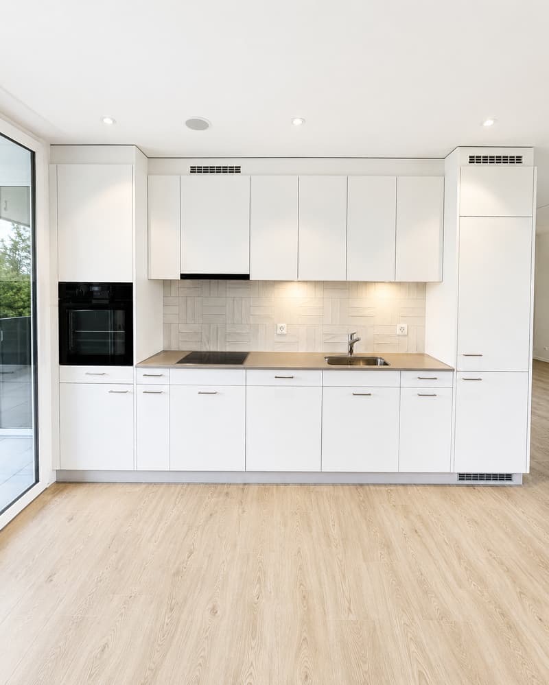 Moderne 3.5-Zimmer-Dachwohnung mit Panoramablick in Holderbank (3)