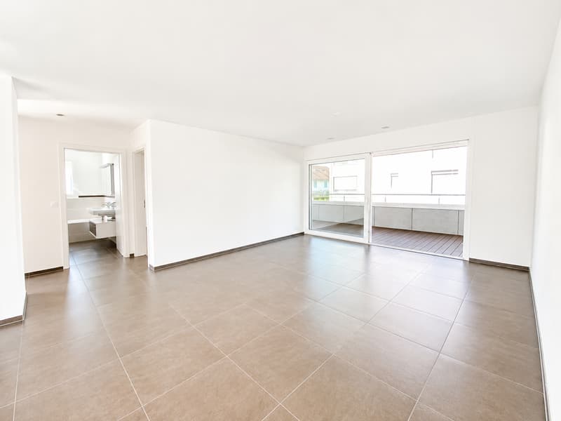 Luxuriöse Designwohnung im Schlösslipark mit grosszügigem Balkon (5)