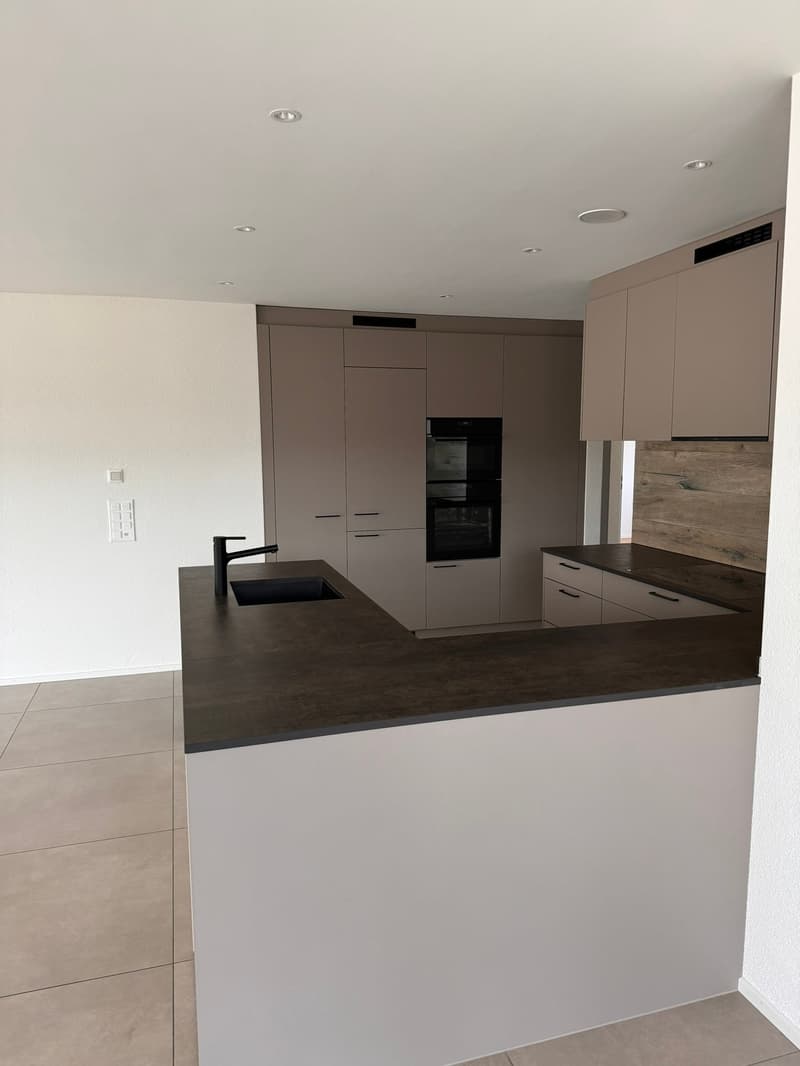 Moderne 4.5-Zimmer-Wohnung in Zwingen – Neubau mit Balkon und Top-Ausstattung (6)
