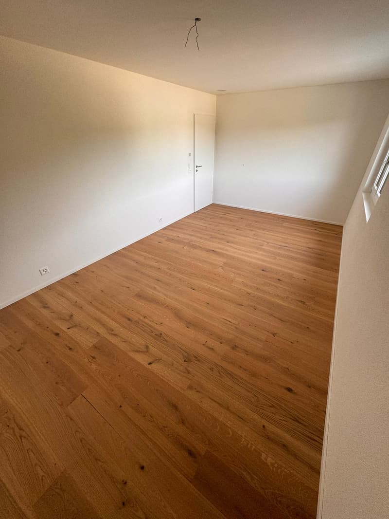 Moderne 4.5-Zimmer-Wohnung in Zwingen – Neubau mit Balkon und Top-Ausstattung (16)
