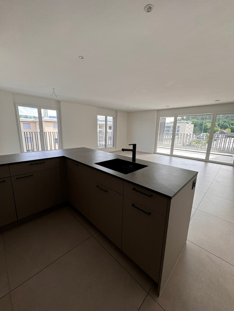 Moderne 4.5-Zimmer-Wohnung in Zwingen – Neubau mit Balkon und Top-Ausstattung (5)