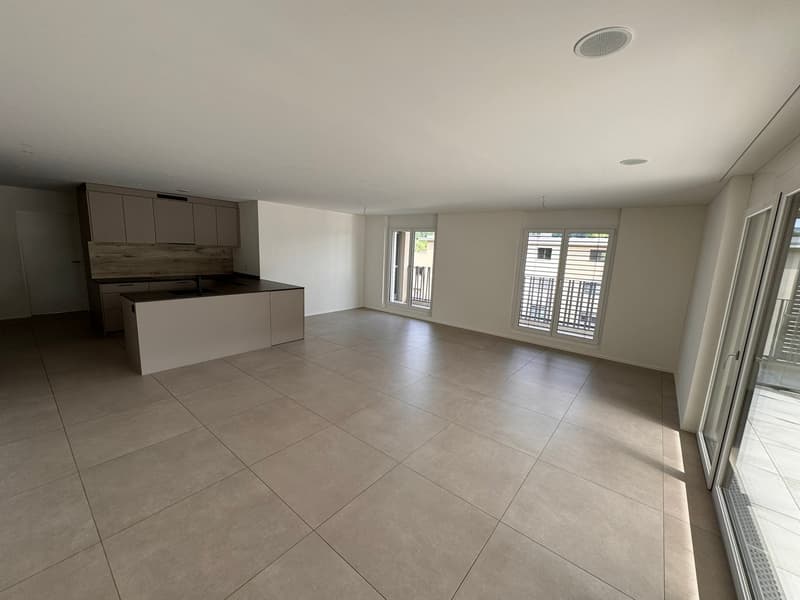 Moderne 4.5-Zimmer-Wohnung in Zwingen – Neubau mit Balkon und Top-Ausstattung (9)
