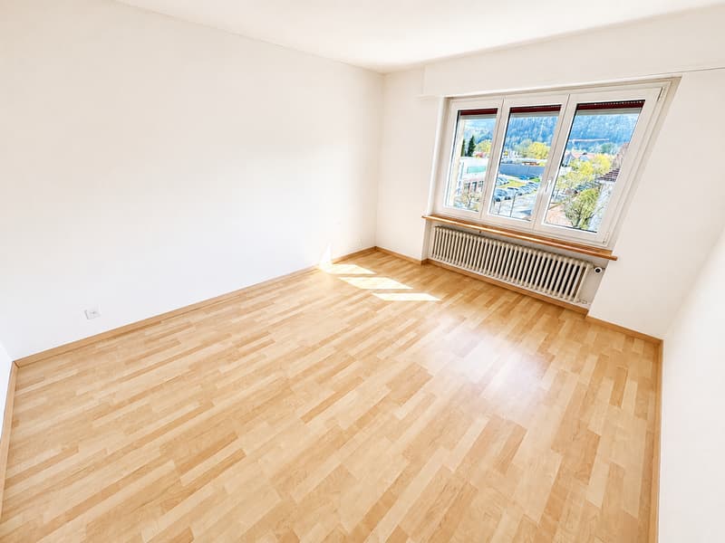 Helle und gepflegte 4-Zimmer-Wohnung mit Balkon in ruhiger Lage (10)