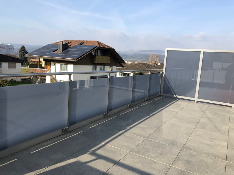 Moderne 3.5-Zimmer-Dachwohnung in Leibstadt – sofort verfügbar! (11)