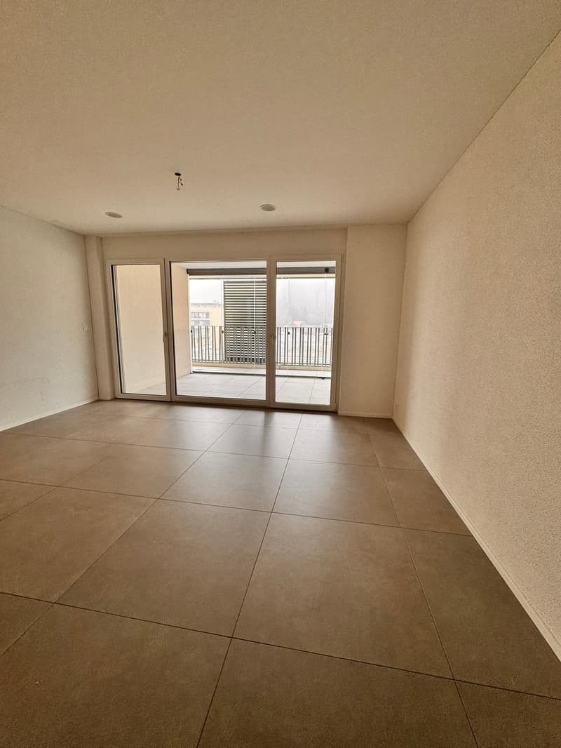 Moderne 3.5-Zimmer-Wohnung mit Balkon und schöner Aussicht in Zwingen (9)