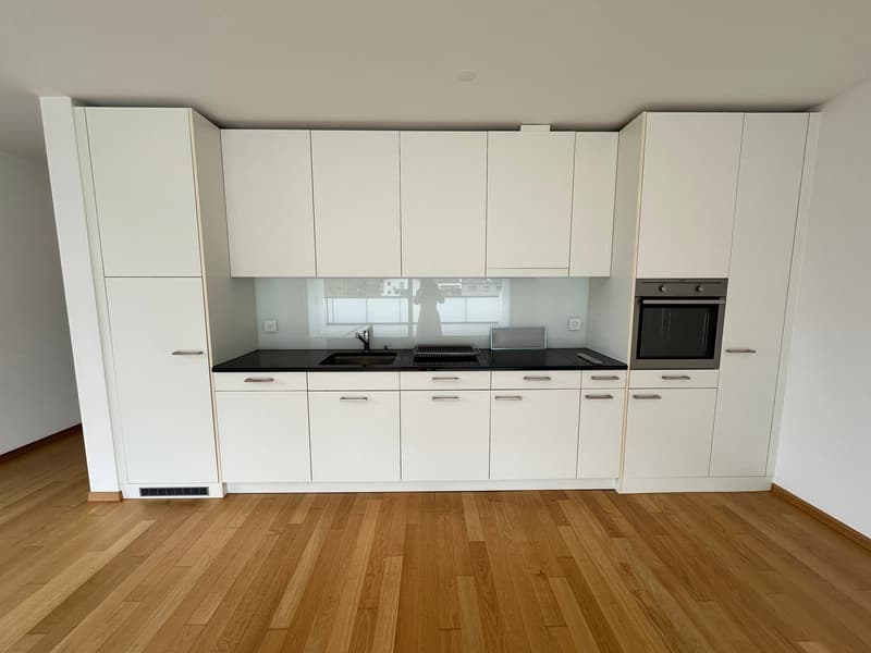 Charmante 2.5-Zimmer-Attikawohnung in Menznau (3)