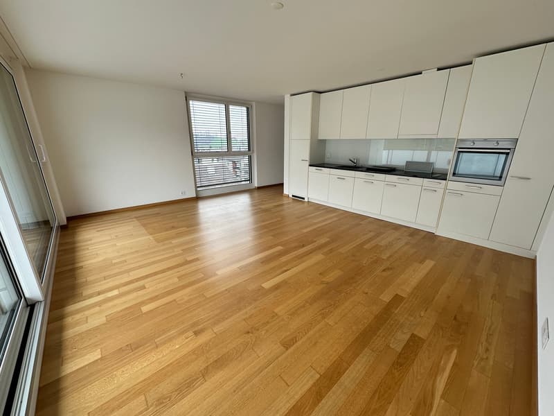 Charmante 2.5-Zimmer-Attikawohnung in Menznau (1)