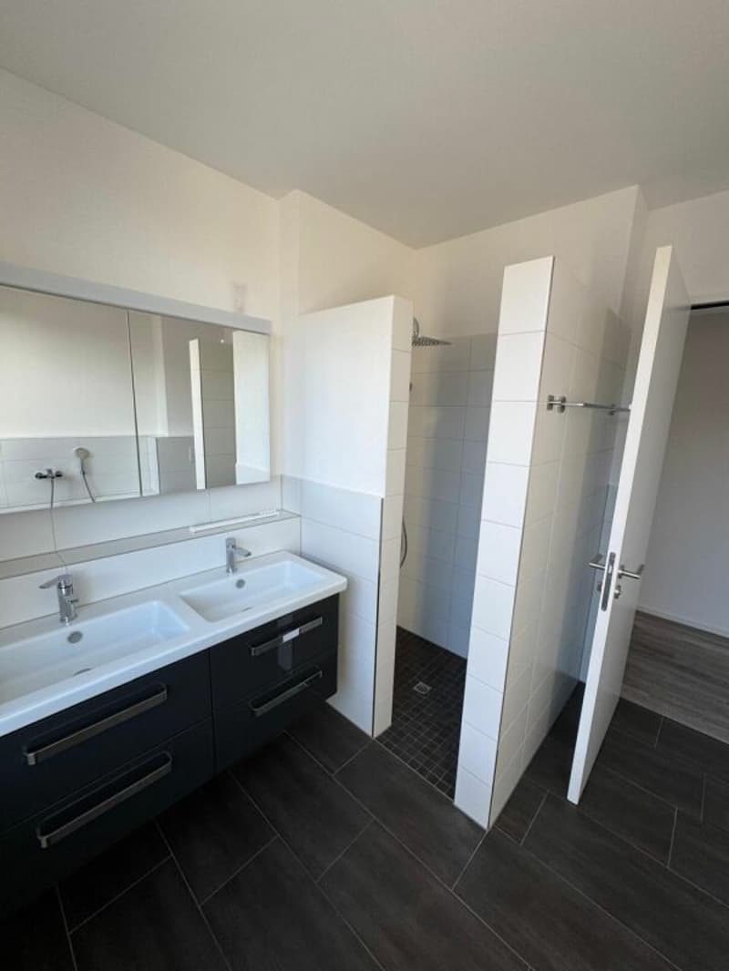 Moderne 3.5-Zimmer-Wohnung im Dorfkern von Müllheim (7)
