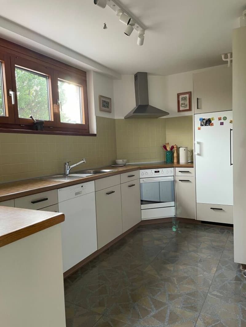 Saniertes 6.5 Doppel-Einfamilienhaus, Bronschhofen, Gemeinde Wil SG (9)
