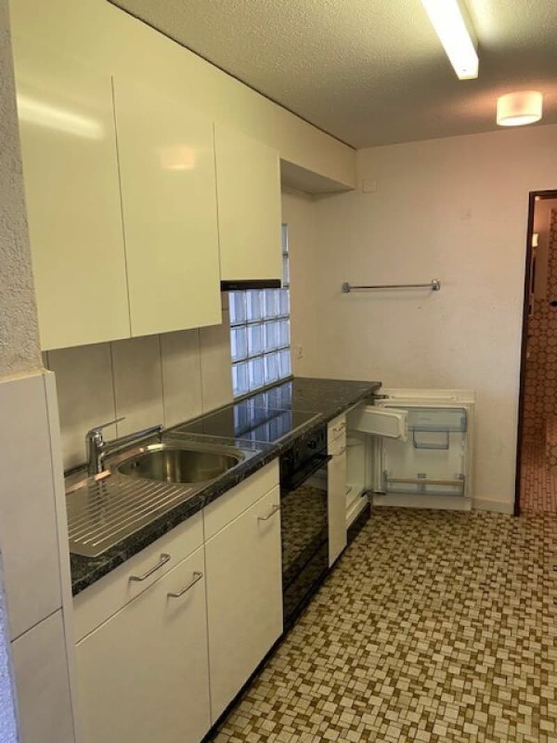 1.5 Zimmer Wohnung mit Balkon (2)