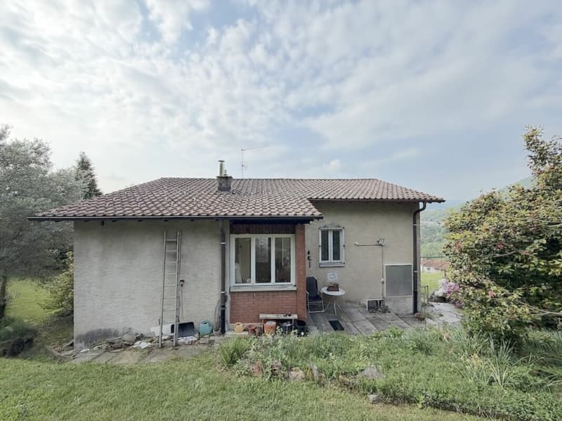 Haus mit Einliegerwohnung und Seesicht Casa con appartamento indipendente e vista lago. (4)