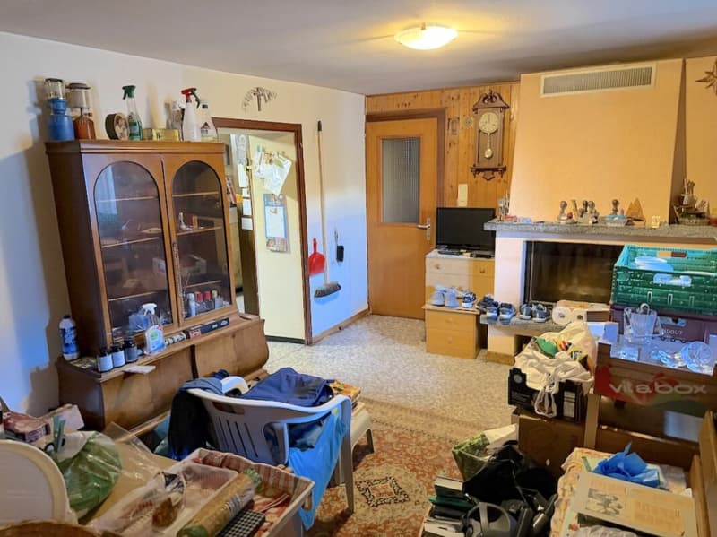 Ruhiges EFH 5 Zimmer mit Seesicht und vielen Kellern   Tranquilla casa indipendente con 5 locali, vista lago e numerose cantine (4)