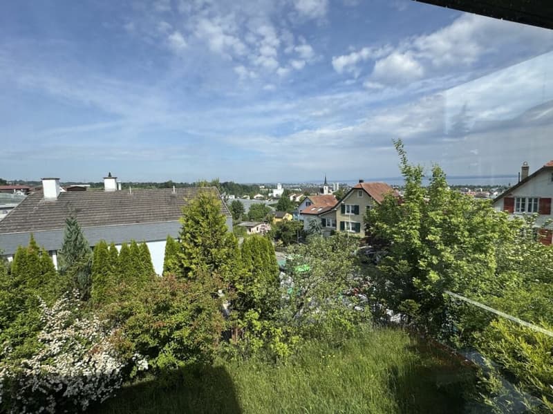 Villa mit Seesicht ? 1'150 m² Land in der W2a (5)