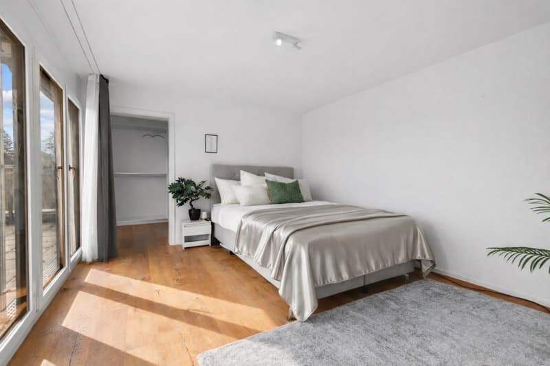 Drei moderne Terrassenhäuser mit Lift und grosszügigem Garten (14)