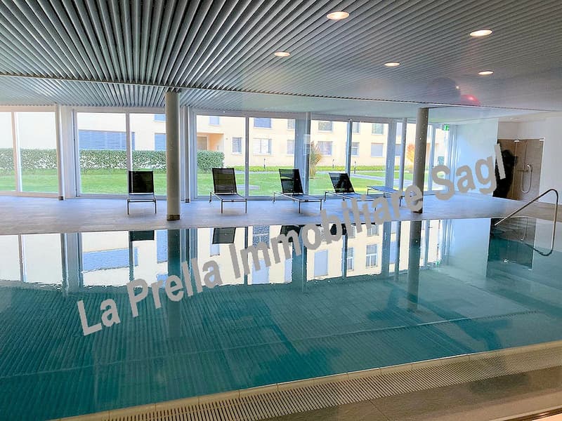 Luminoso appartamento di 2.5 locali con piscina e area wellness (2)
