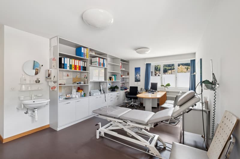 Behandlungszimmer im OG