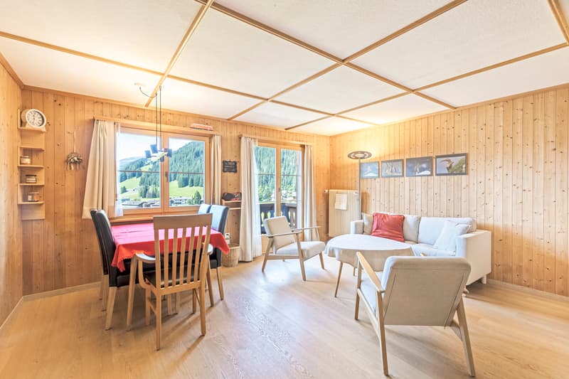 Wohn- und Essbereich, 3.5 Zimmer Wohnung im 1. Obergeschoss