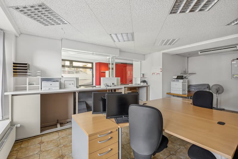 Espace bureaux surface commerciale