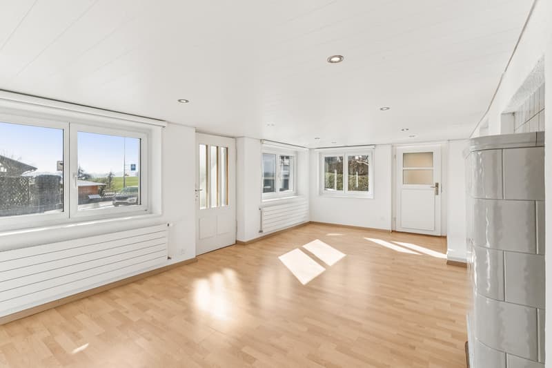 Heller Wohn- und Essbereich 1. Etage