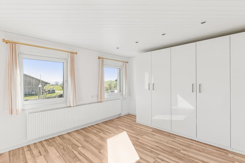 Helles Schlafzimmer 2. Etage