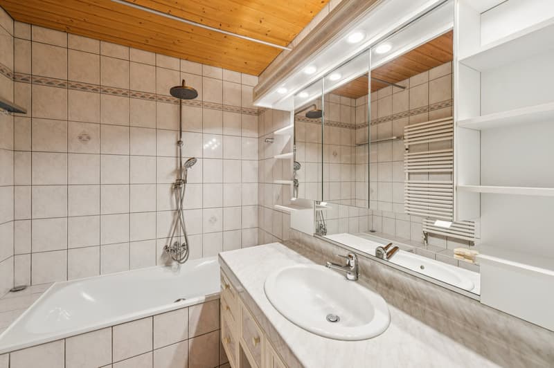 appartement 2ème ( à rafraichir)