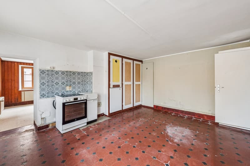 Appartement RDC (à rénover entièrement)
