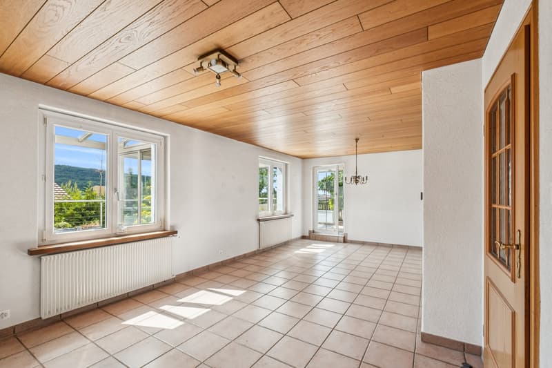 Wohnbereich mit Ausgang in die Wintergärten