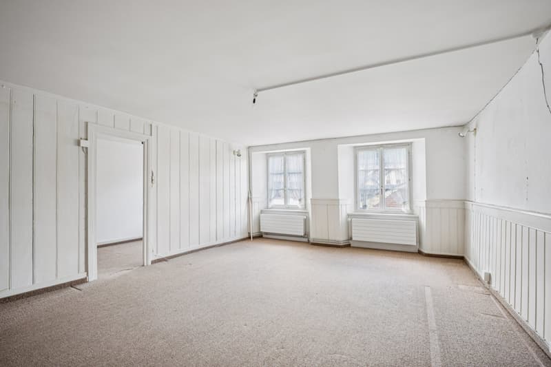 Dies ist das grösste Zimmer und eignet sich entsprechend ideal als Schlafzimmer.