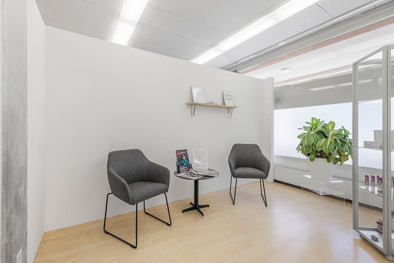 Als Warteraum nutzbares Zimmer