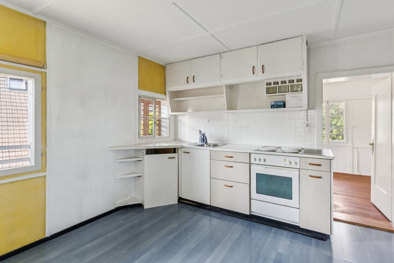 ein Teil der zuletzt genutzten Küche im 1. OG