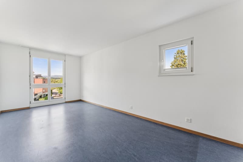 Das Schlafzimmer ist ideal nach Südwesten ausgerichtet und verwöhnt Sie mit viel Tageslicht sowie stimmungsvoller Abendsonne