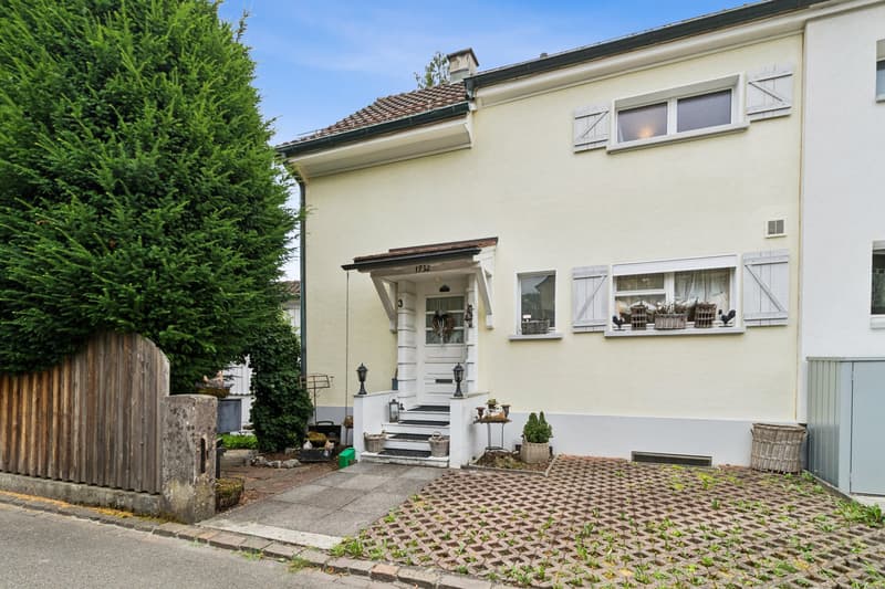 Charmantes Wohnhaus mit einladendem Landhauscharakter