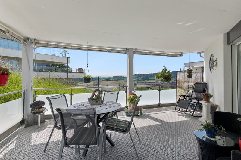 Balkon mit Wohlfühlcharakter & garantiertem Sonnenuntergang