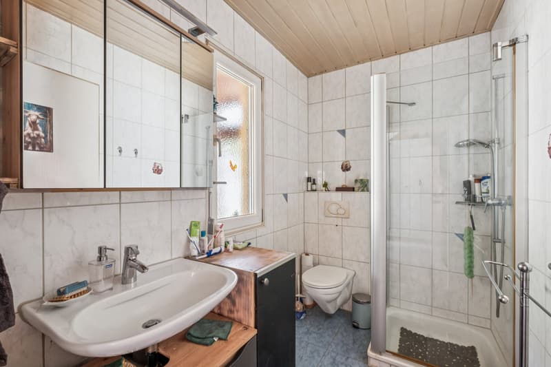 Praktisches Duschbad auf der Wohnebene