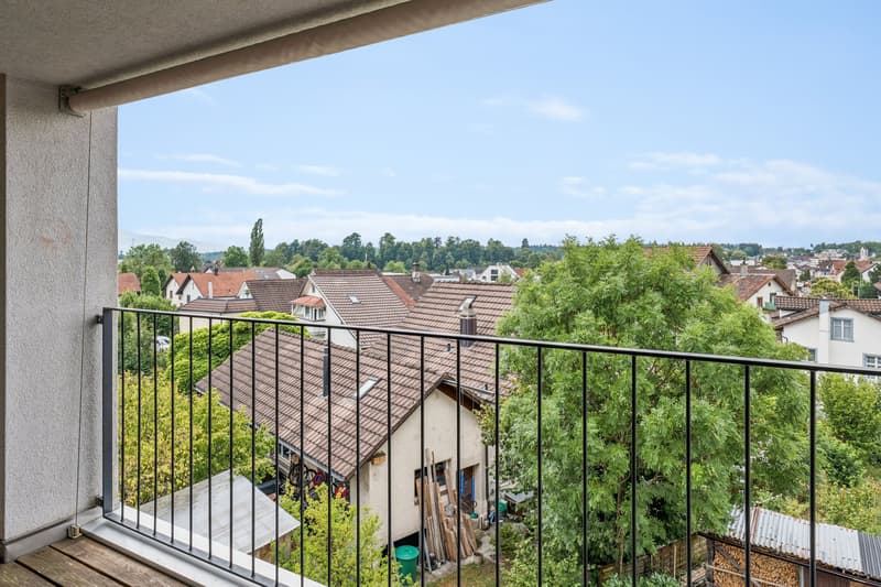 Geschützte Loggia mit Weitsicht