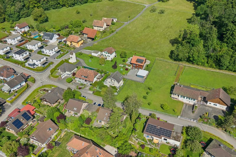 Lageübersicht mit angrenzendem Naherholungsgebiet