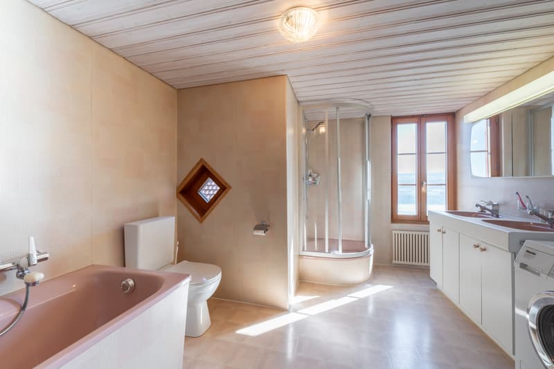 Badezimmer im 1. OG