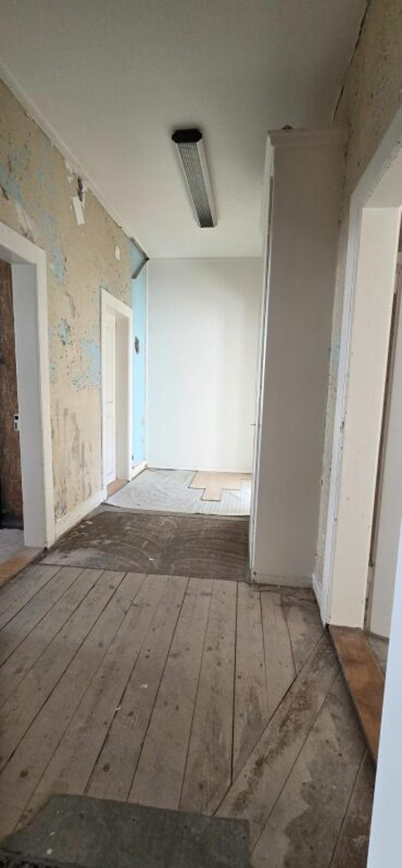 Gewerberaum an zentraler Lage zu vermieten - 16.5 m2 (4)