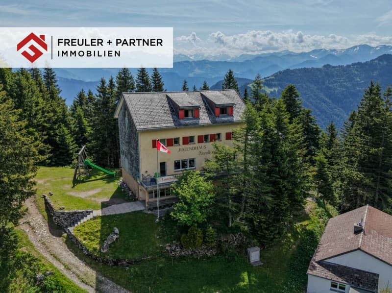 Seltene Gelegenheit im Pizolgebiet - etabliertes Gruppen- und Ferienhaus (1)