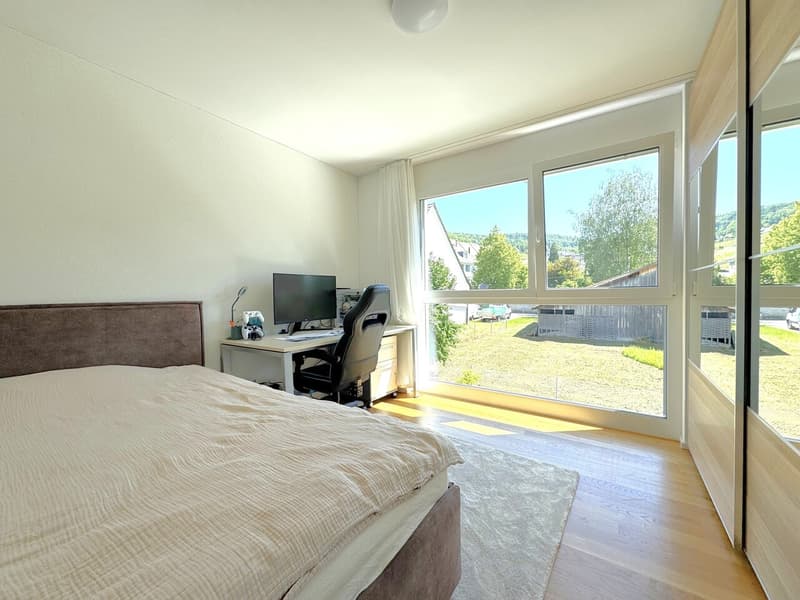 Grosszügige, moderne 4.5-Zimmer-Wohnung in attraktiver Lage (8)