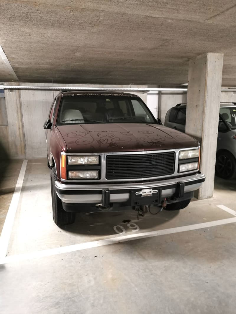 Überbreiter Tiefgaragenparkplatz (3)