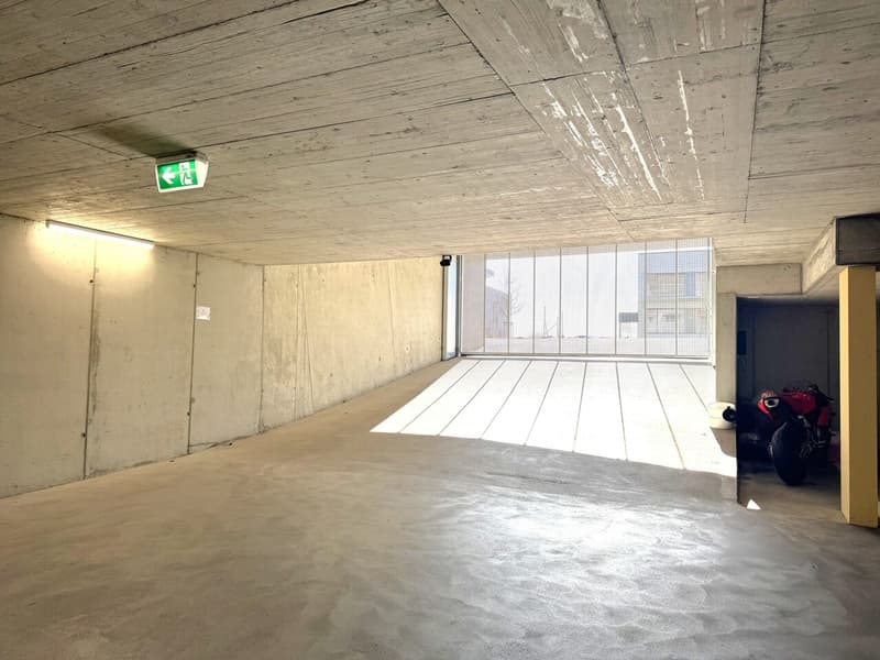 Tiefgaragenparkplatz zu vermieten (2)
